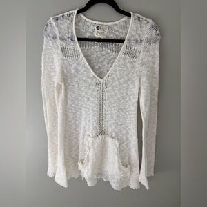 Billabong white knit mesh sweater size M medium